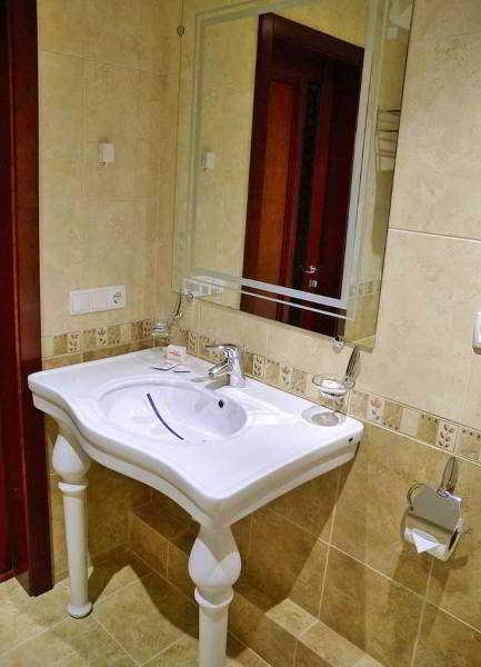 Optima Deluxe Kryvyi Rih 호텔 외부 사진