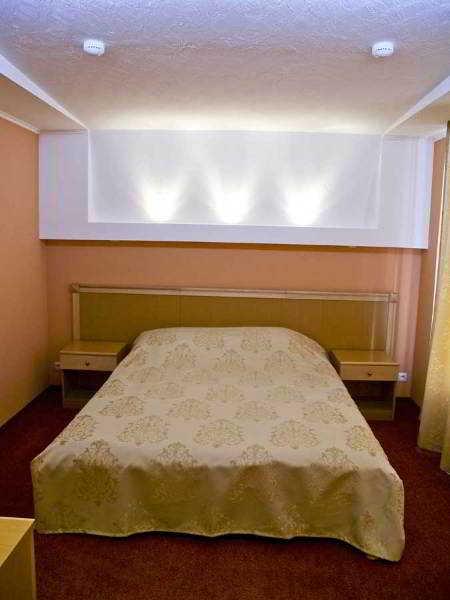 Optima Deluxe Kryvyi Rih 호텔 외부 사진